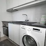 Spacious 3-bed With Stunning Views Апартаменты *