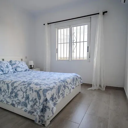 דירה Spacious 3-bed With Stunning Views