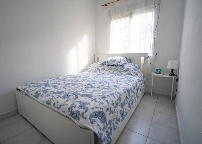 Spacious 3-bed With Stunning Views *