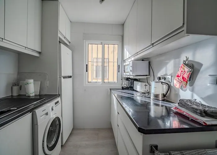 Lägenhet Spacious 3-bed With Stunning Views