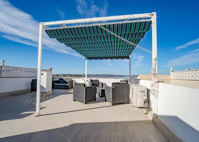 Apartment Spacious 3-bed With Stunning Views Torrevieja